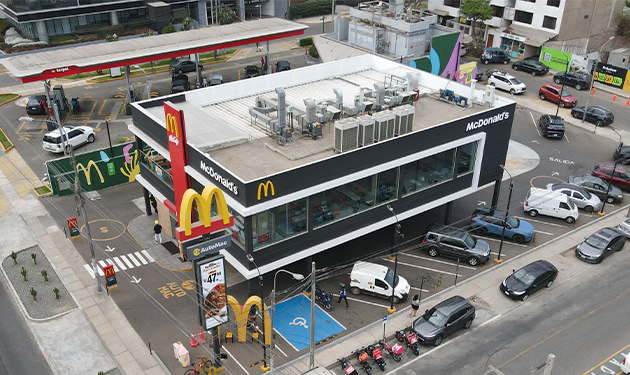 MEZANINE | Mc DONALDS | LIMA